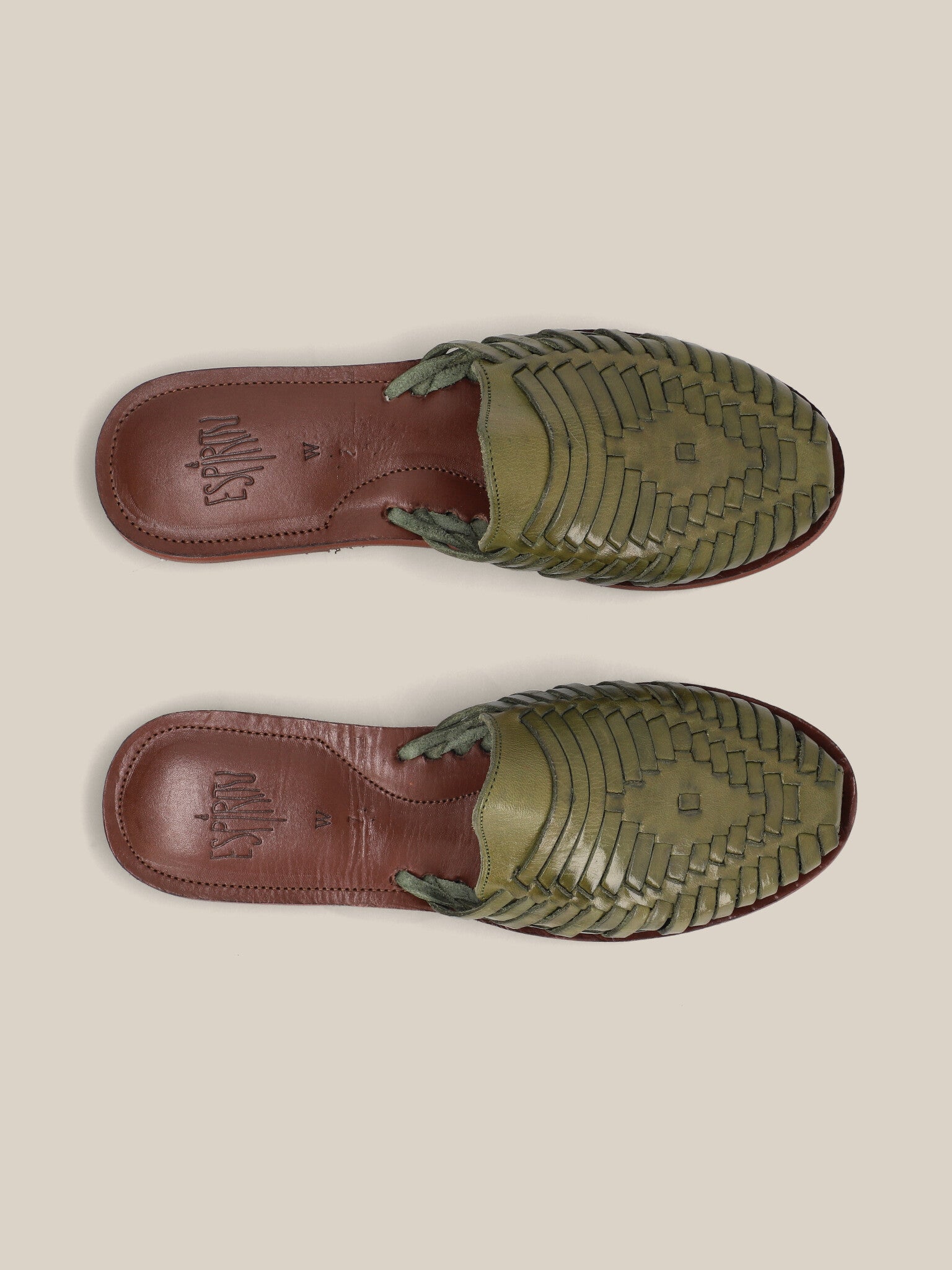Selva Slip Ons - Women - US - Espiritu