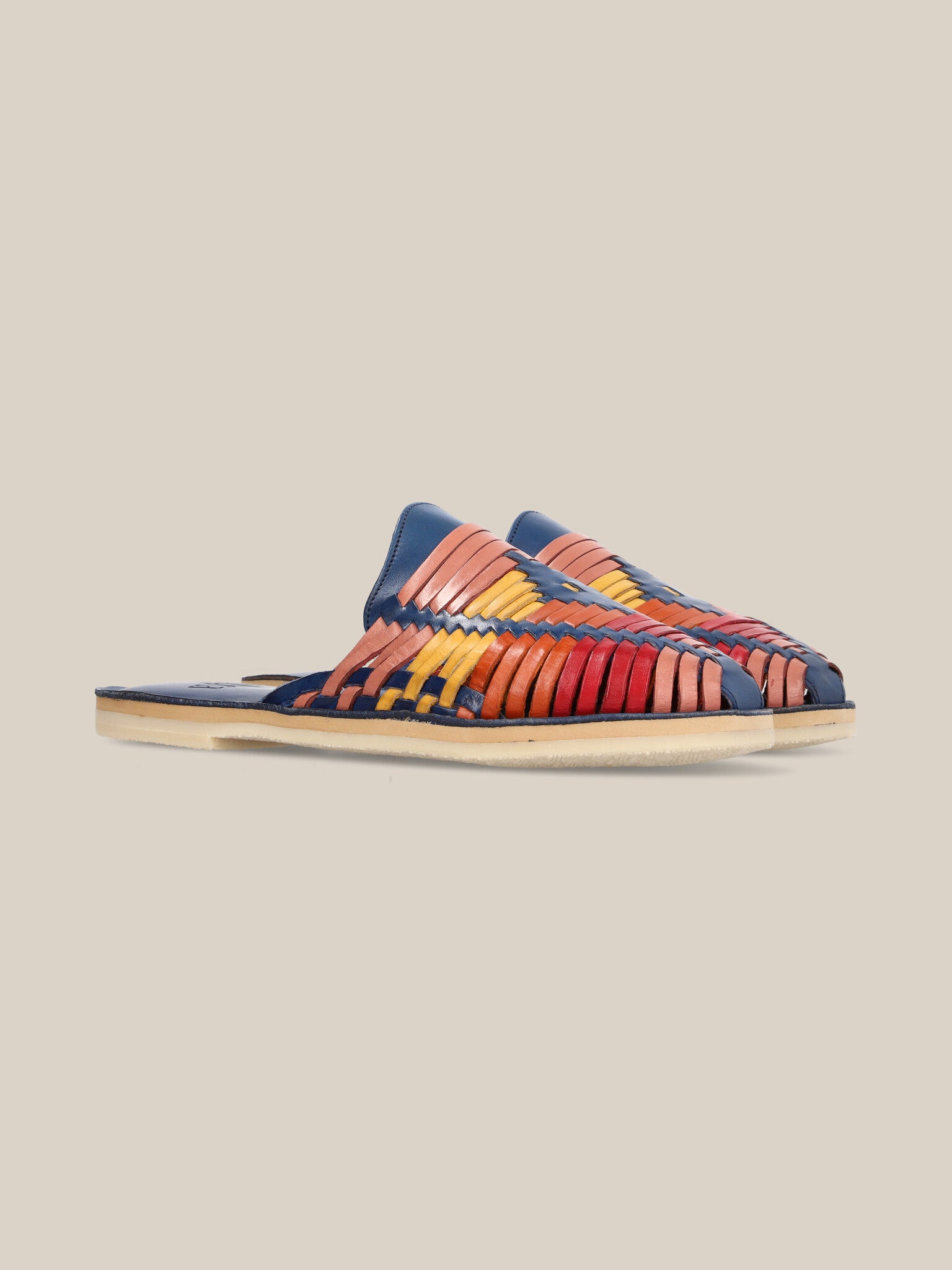 Apache Slip Ons – Men - US - Espiritu