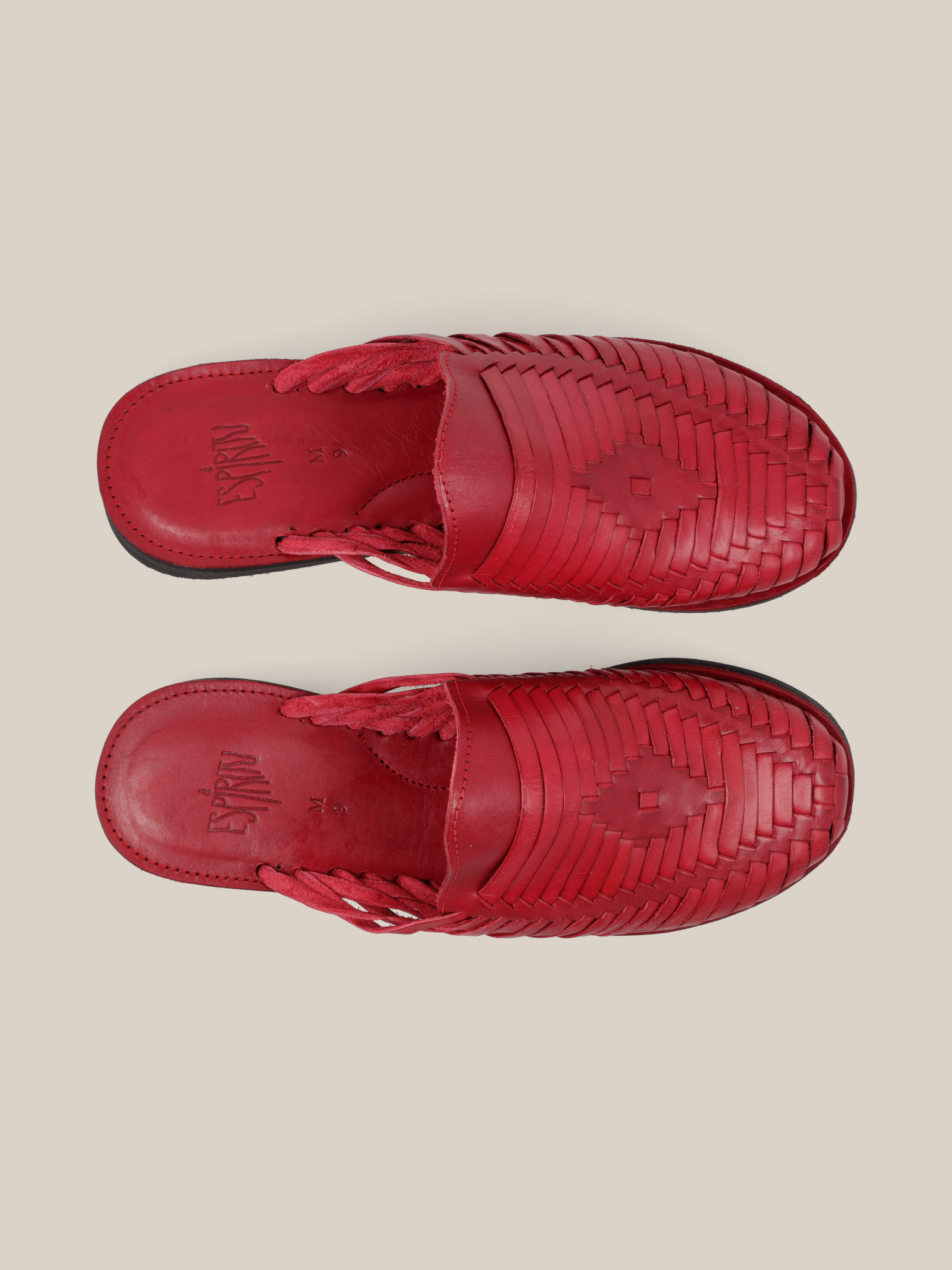 Amor Amor LiteSole™ Slip Ons - Men - Espiritu